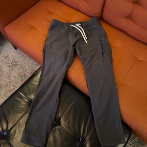 Vuori Men's Drawstring Pants - Charcoal